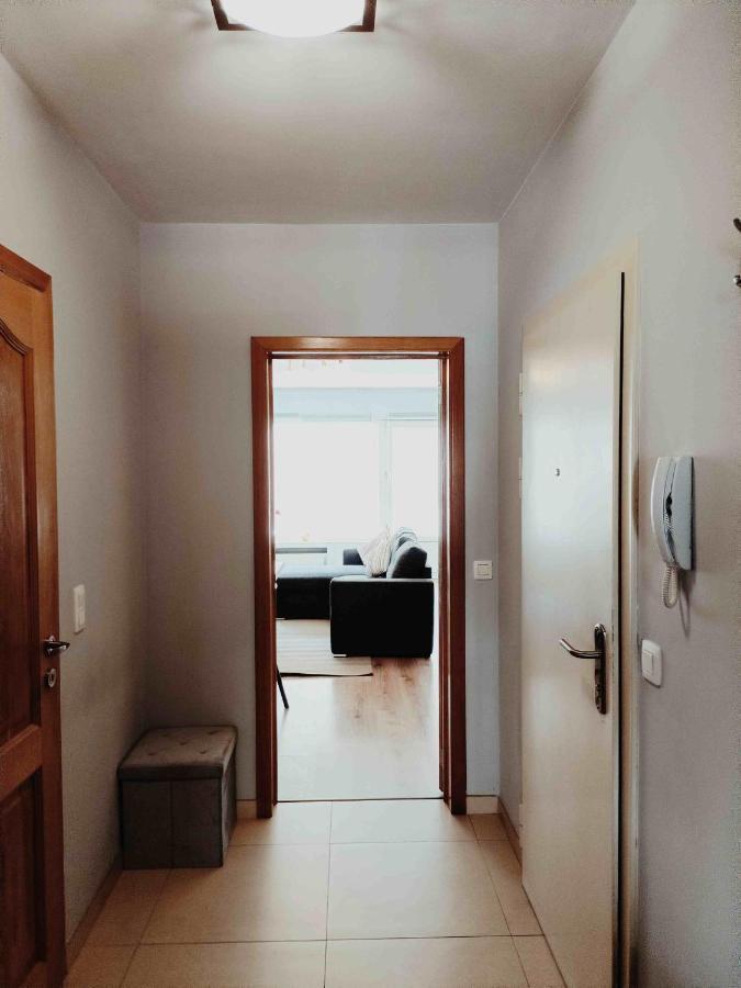 Cozy 2 Bedroom Apartment - Metro Montgomery Bruxelles Extérieur photo
